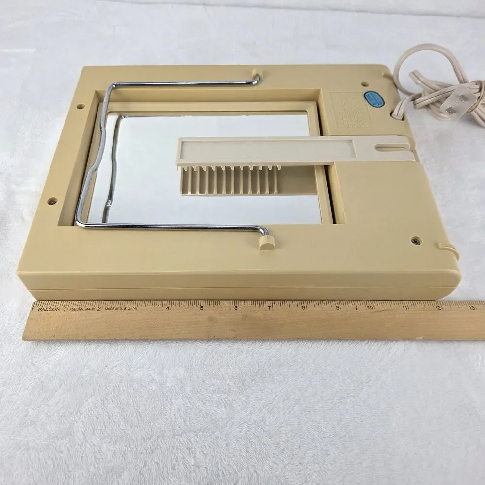 Vintage Clairol True-To-Light VII LM-7 Lighted Makeup Mirror 4 Settings Working!